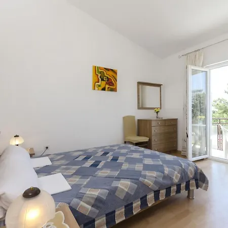 Branimir 3* Vodice